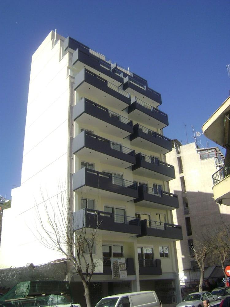 Apartment Elvita 2 *