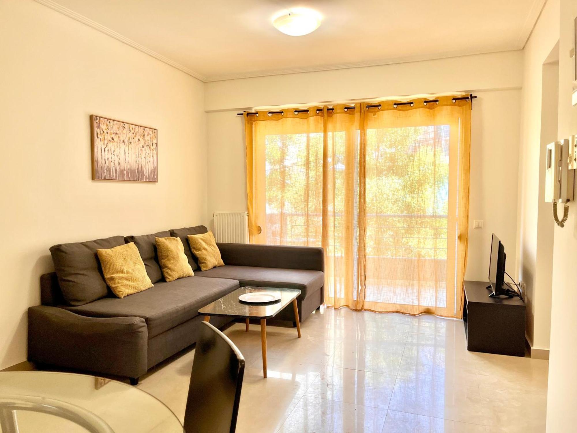Elvita 2 Apartment