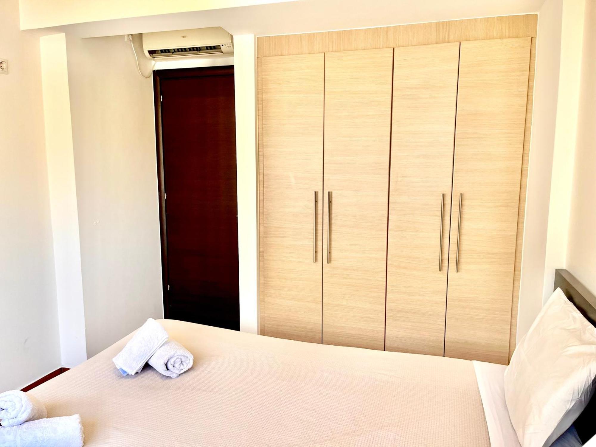 Elvita 2 Apartment *